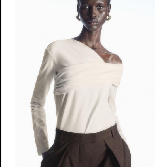 cos creamy white off the shoulder blouse with really cute crossover design - Picture 1 of 3